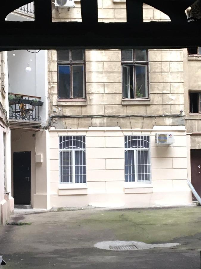 Apartamento Квартира В Самом Центе Одессы, Пешком 5 Мин. До Ул. Дерибасовской Odesa Exterior foto